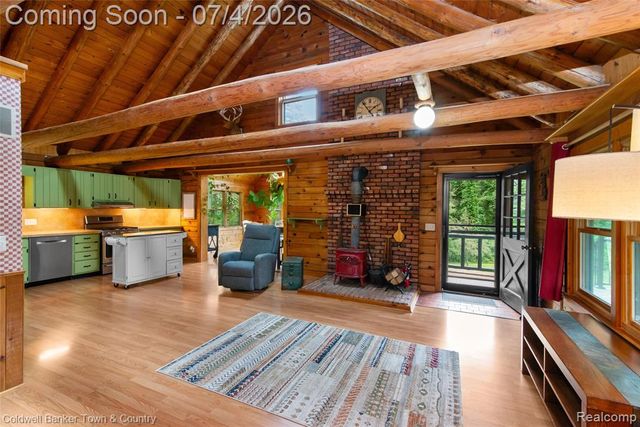 7335 Richardson Road, Howell, MI 48843