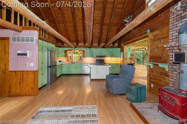 7335 Richardson Road, Howell, MI 48843