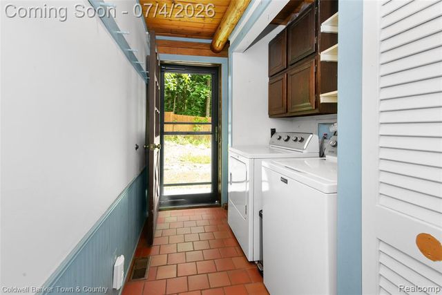 7335 Richardson Road, Howell, MI 48843