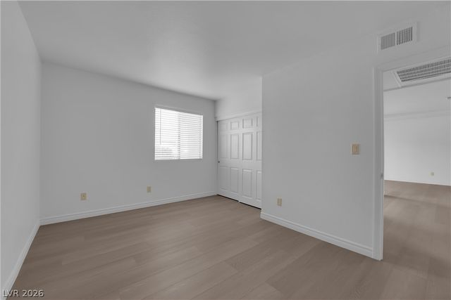 5295 INDIAN RIVER Drive 301, Las Vegas, NV 89103