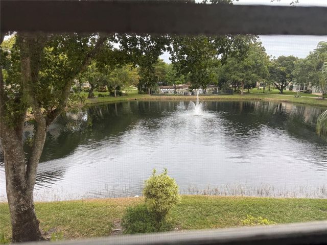 3430 NW 52nd Avenue 206, Lauderdale Lakes, FL 33319