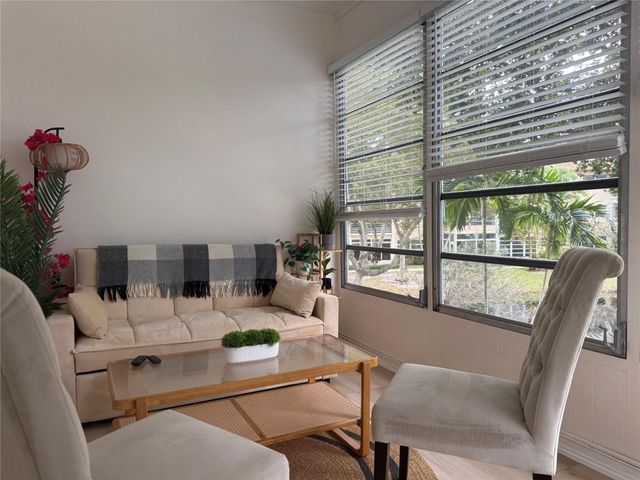 3430 NW 52nd Avenue 206, Lauderdale Lakes, FL 33319