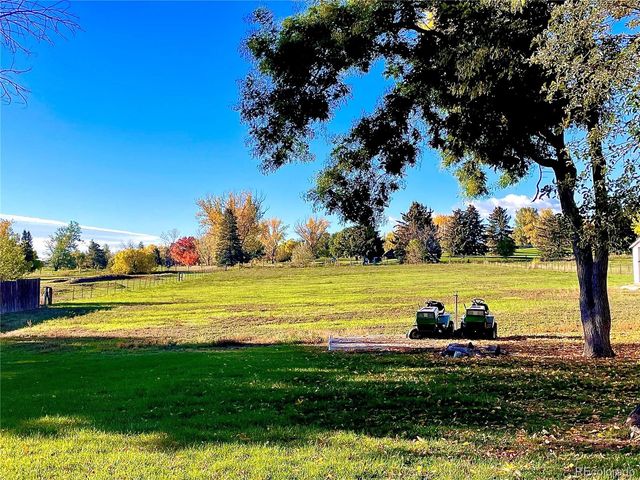 8690 W Jefferson Avenue, Lakewood, CO 80235