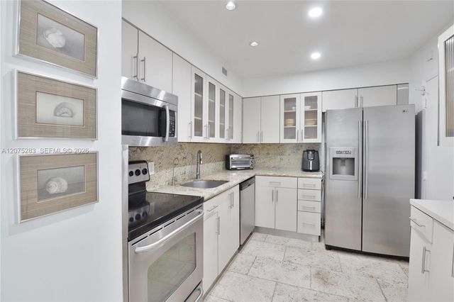6770 Indian Creek Drive TE, Miami Beach, FL 33141