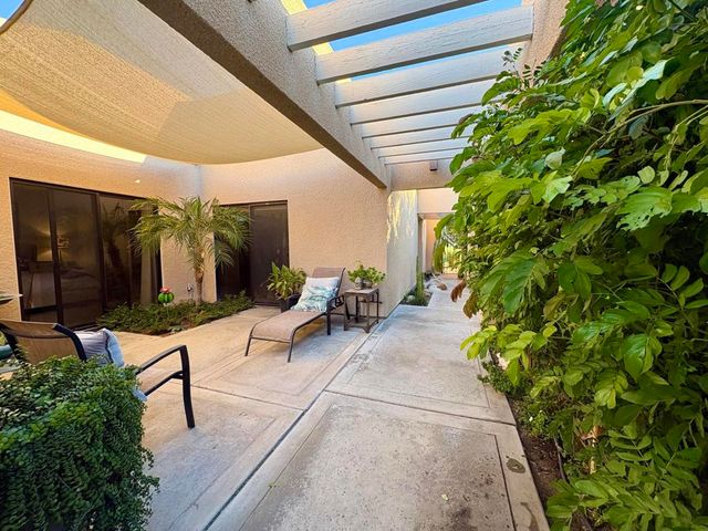 33 Mission Court, Rancho Mirage, CA 92270