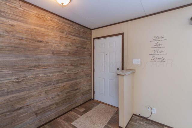 108 N Canadian Street, Wheeler, TX 79096