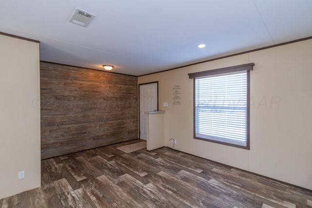 108 N Canadian Street, Wheeler, TX 79096