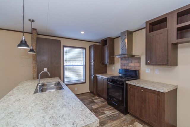 108 N Canadian Street, Wheeler, TX 79096