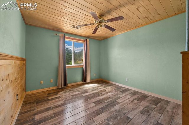 927 Stonehenge Drive, Florissant, CO 80816