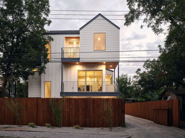 3208 Govalle Ave 2, Austin, TX 78702