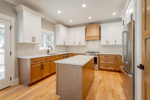 264 Goose Creek Circle, Soddy Daisy, TN 37379