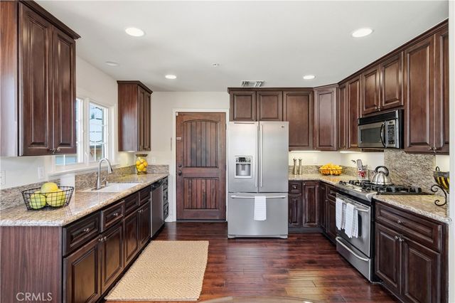 2454 Oswego 301, Pasadena, CA 91107
