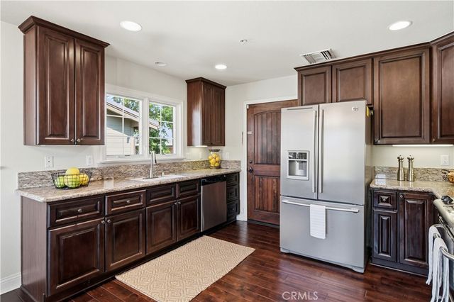 2454 Oswego 301, Pasadena, CA 91107