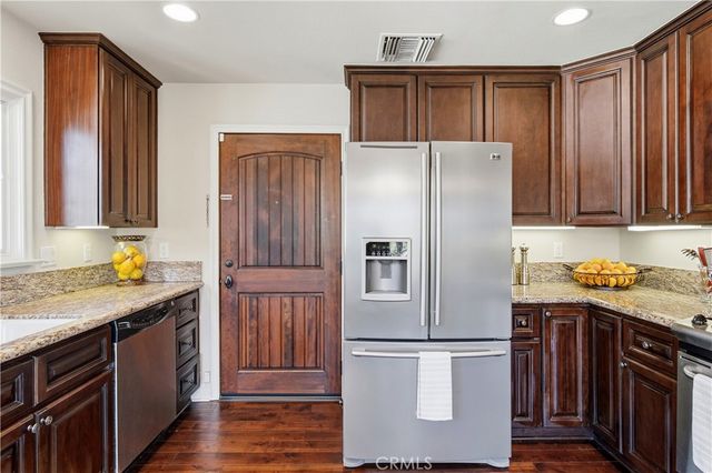 2454 Oswego 301, Pasadena, CA 91107