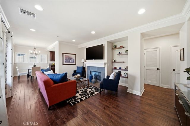2454 Oswego 301, Pasadena, CA 91107