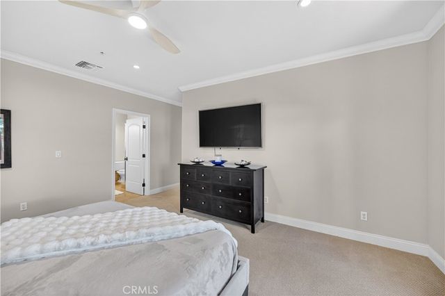 2454 Oswego 301, Pasadena, CA 91107