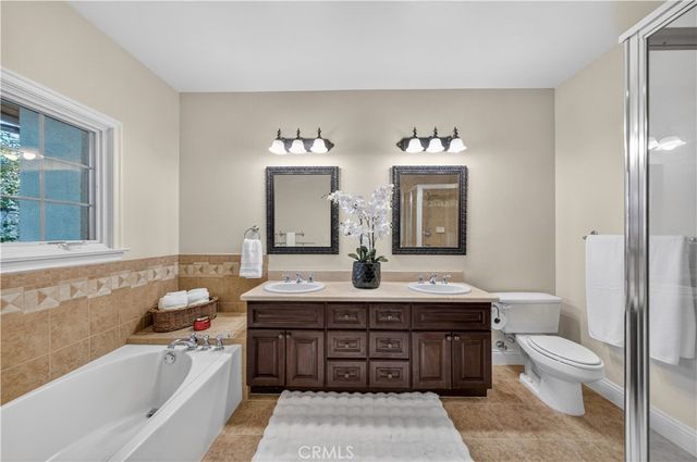 2454 Oswego 301, Pasadena, CA 91107