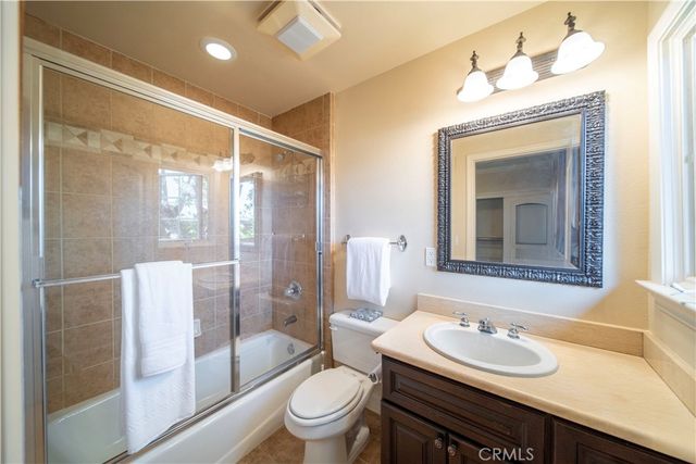 2454 Oswego 301, Pasadena, CA 91107