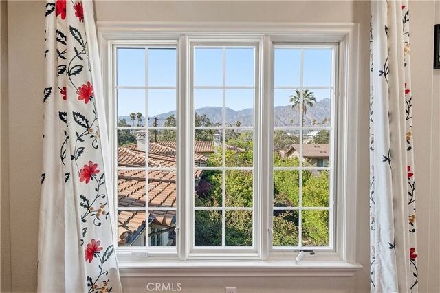 2454 Oswego 301, Pasadena, CA 91107