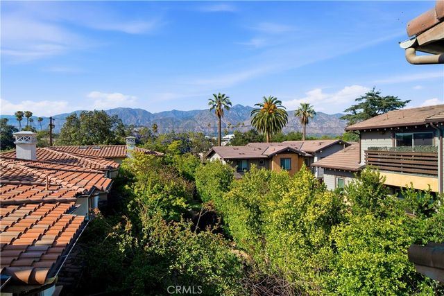 2454 Oswego 301, Pasadena, CA 91107
