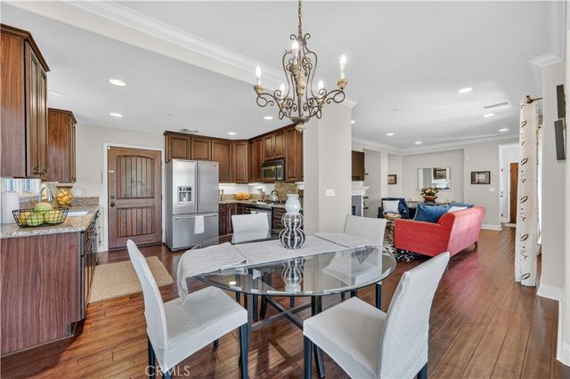 2454 Oswego 301, Pasadena, CA 91107