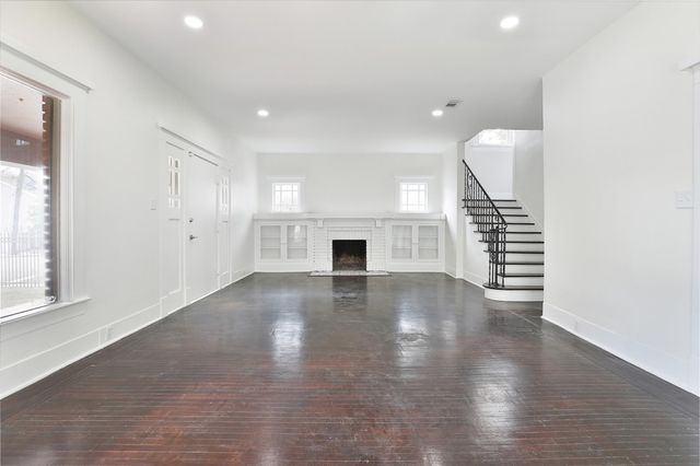 816 Hawthorne Street, Houston, TX 77006