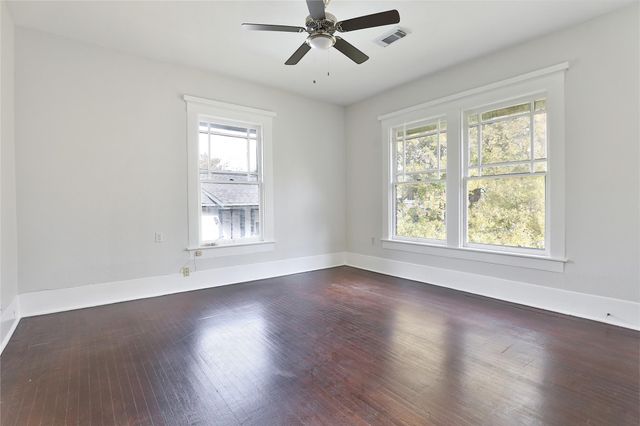 816 Hawthorne Street, Houston, TX 77006