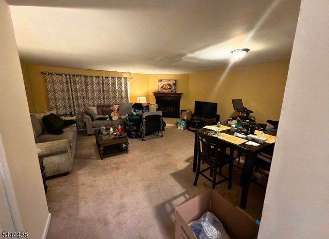 48 Nottingham Way, Franklin Twp., NJ 08873
