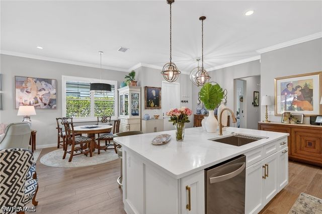 14628 Kingfisher LOOP, Naples, FL 34120