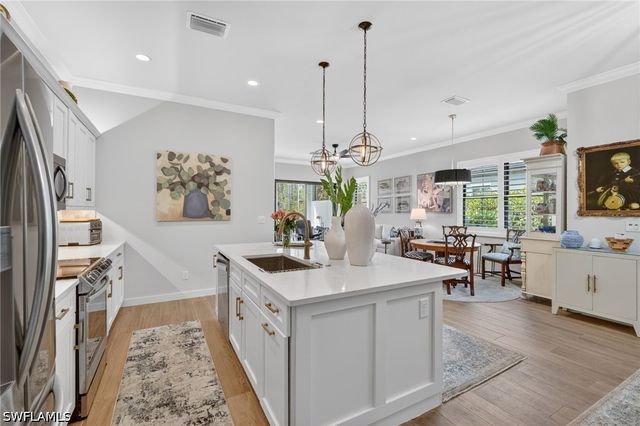 14628 Kingfisher LOOP, Naples, FL 34120