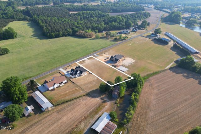 3250 Oakridge River Road, Fuquay Varina, NC 27526