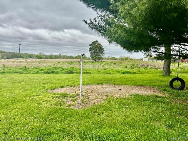 5435 Byron Road, Howell Township, MI 48855