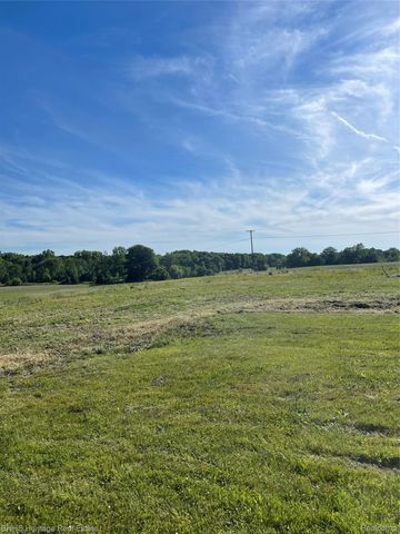 5435 Byron Road, Howell Township, MI 48855