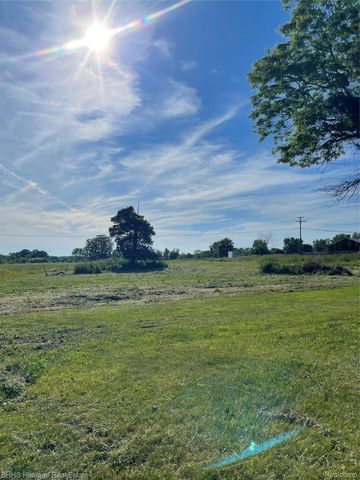 5435 Byron Road, Howell Township, MI 48855
