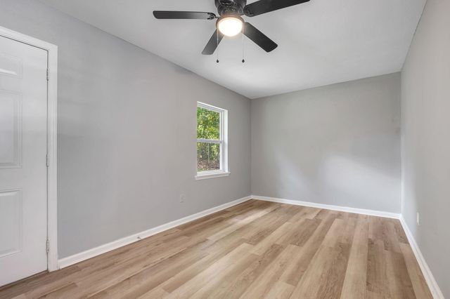 2533 Willamette Road, Tallahassee, FL 32303