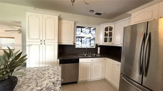 1245 NE 203rd Street, Miami, FL 33179