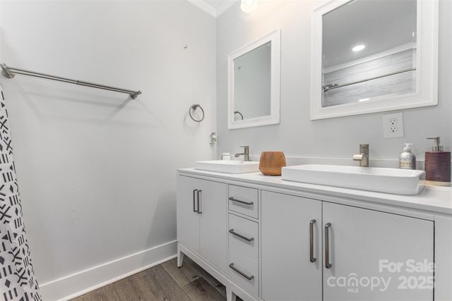 2752 Peachtree Road, Statesville, NC 28625