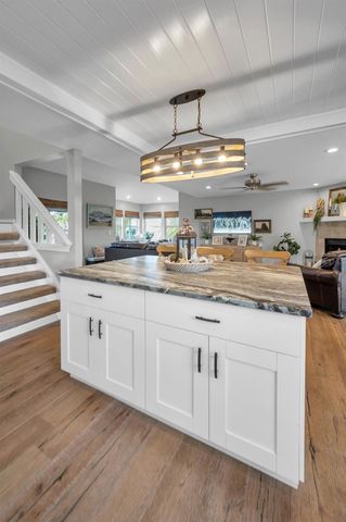 110 CARLYLE CIRCLE, Palm Harbor, FL 34683