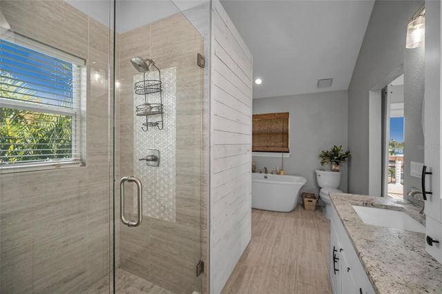 110 CARLYLE CIRCLE, Palm Harbor, FL 34683