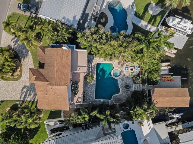 110 CARLYLE CIRCLE, Palm Harbor, FL 34683