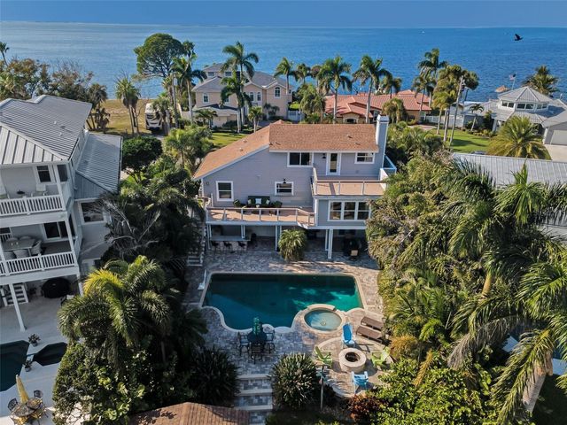 110 CARLYLE CIRCLE, Palm Harbor, FL 34683