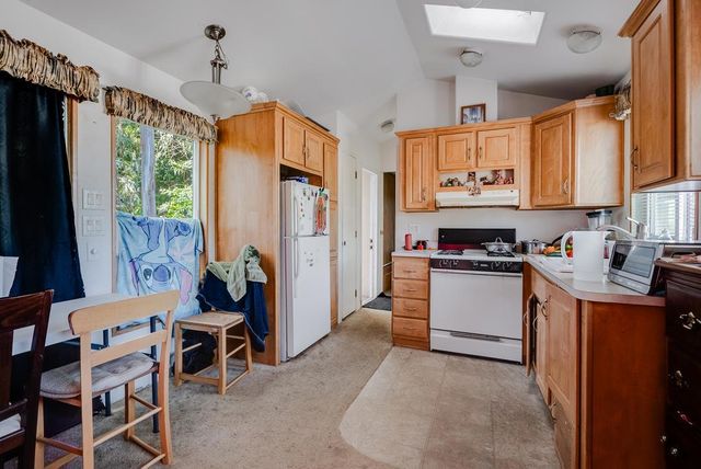 2546 Capitola Road, Santa Cruz, CA 95062