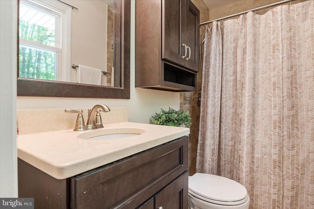 2194 HALLMARK CT, Gambrills, MD 21054