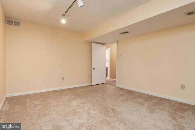 2194 HALLMARK CT, Gambrills, MD 21054