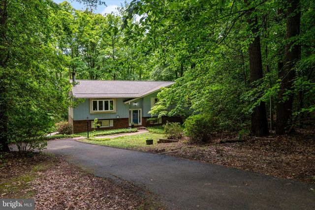 2194 HALLMARK CT, Gambrills, MD 21054