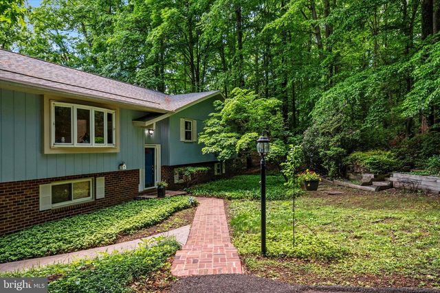 2194 HALLMARK CT, Gambrills, MD 21054