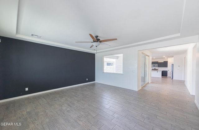 2725 MIKE PRICE Drive, El Paso, TX 79938