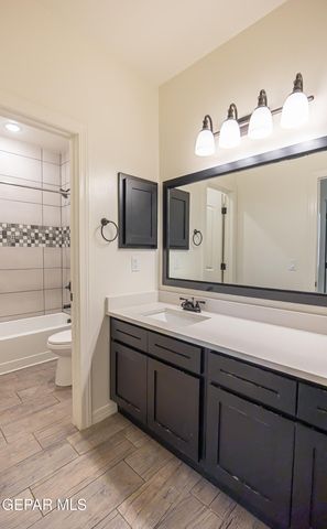 2725 MIKE PRICE Drive, El Paso, TX 79938