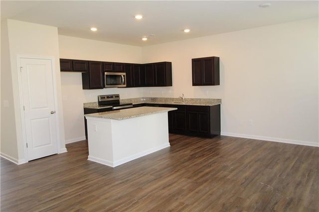6513 Mountain Home Way SE, Mableton, GA 30126