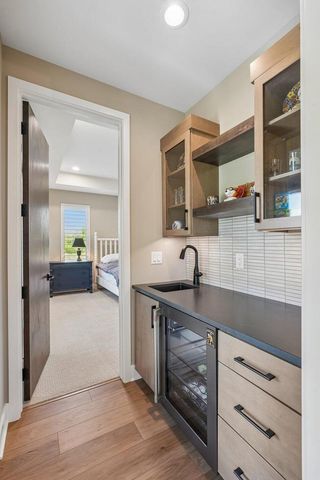 N69W17970 Haven DRIVE, Menomonee Falls, WI 53051